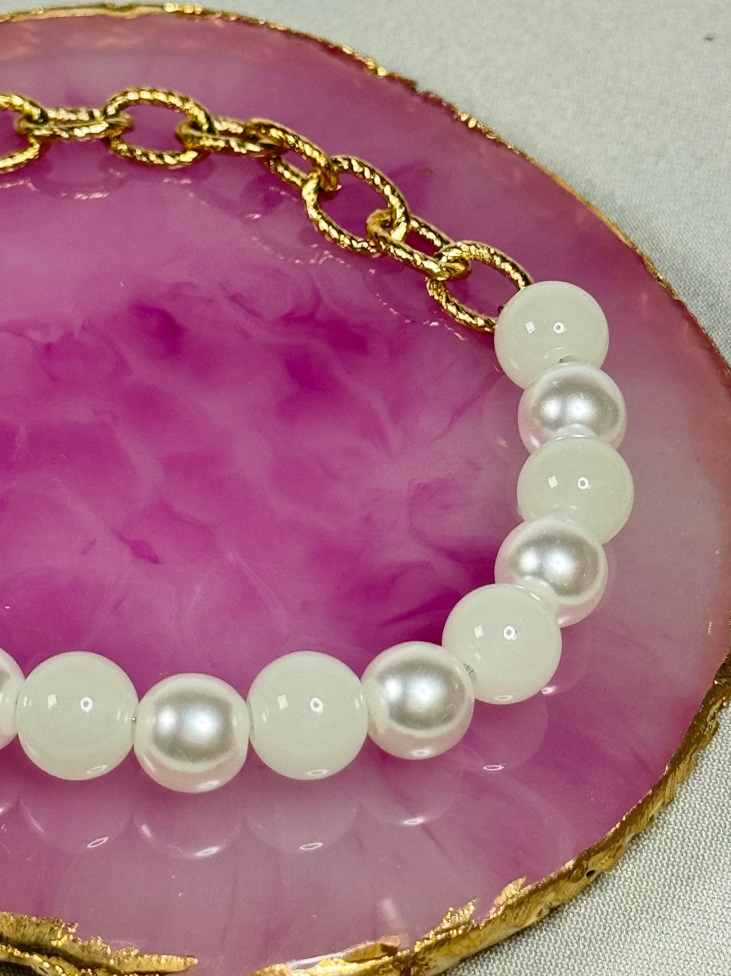 Elegant Pearl & Stainless Steel Bracelet