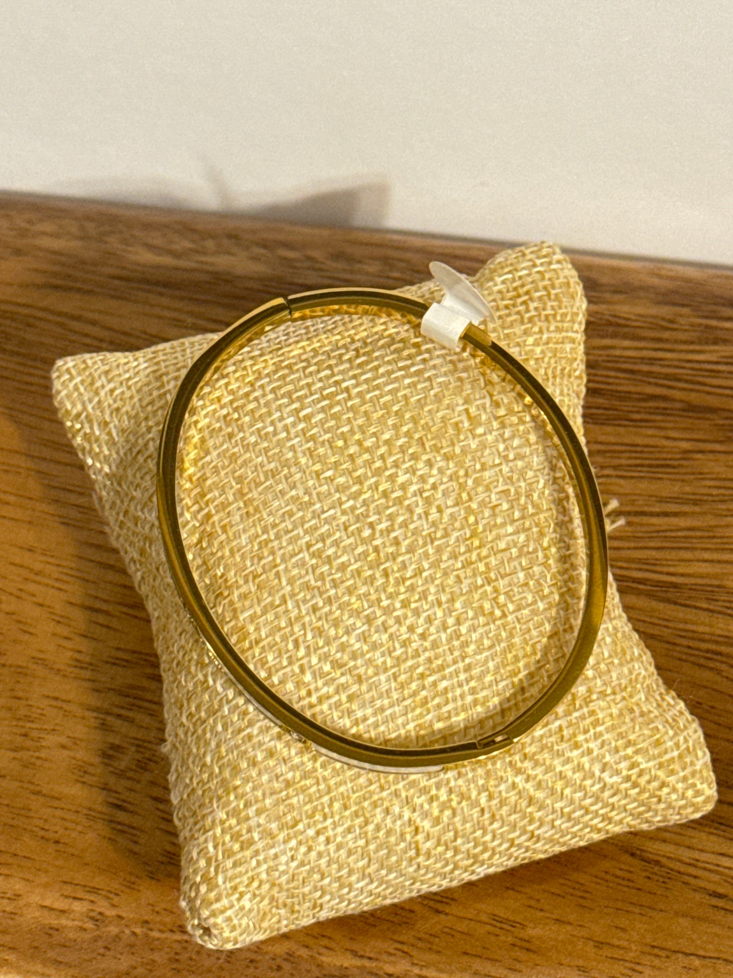 Elegant Bangle Bracelet