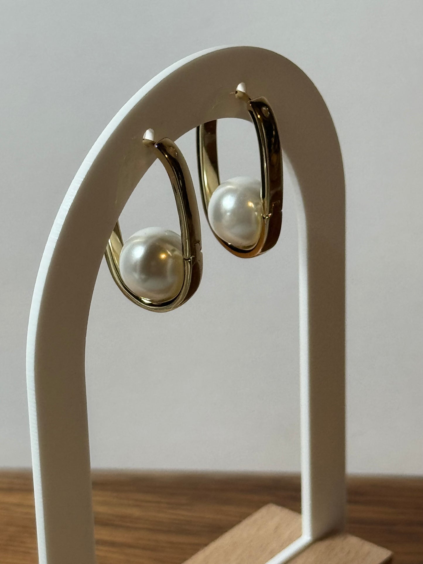 Elegant Pearl Earrings