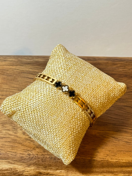 Golden Clover Elegant Bangle